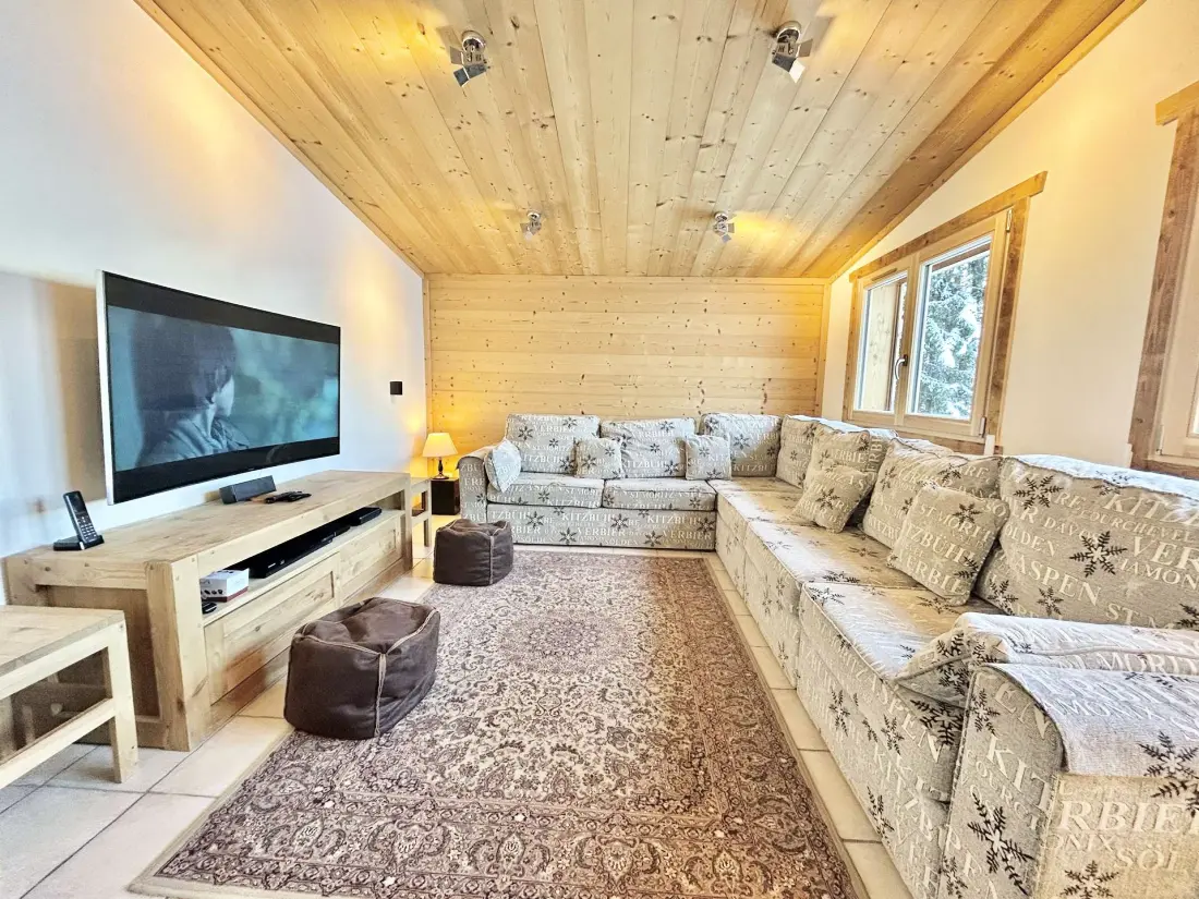 Chalet Varni
