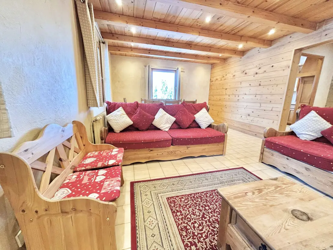 Chalet Varni