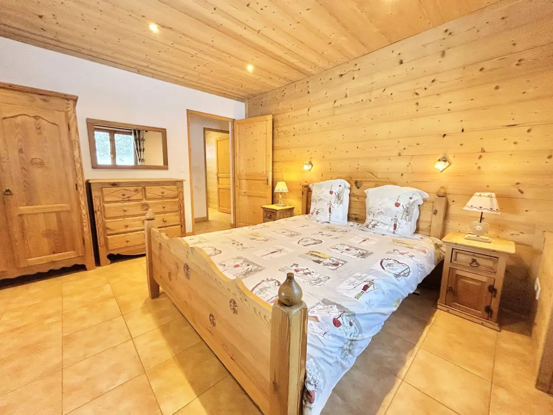 Chalet Varni