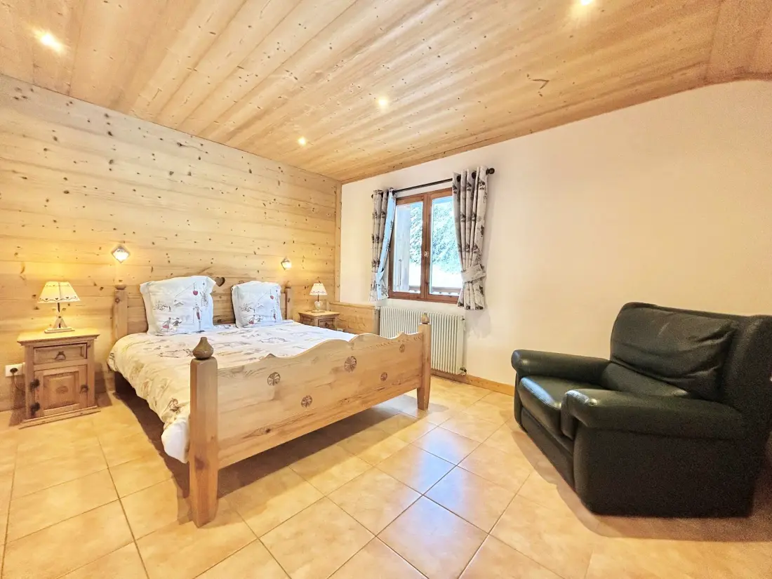 Chalet Varni