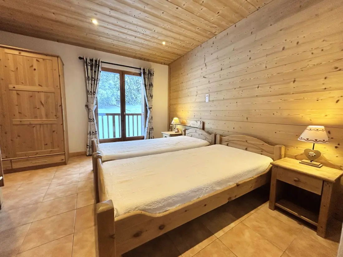 Chalet Varni