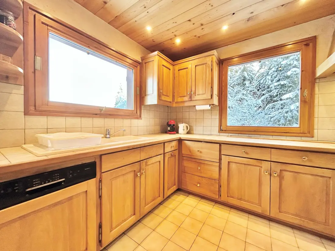Chalet Varni