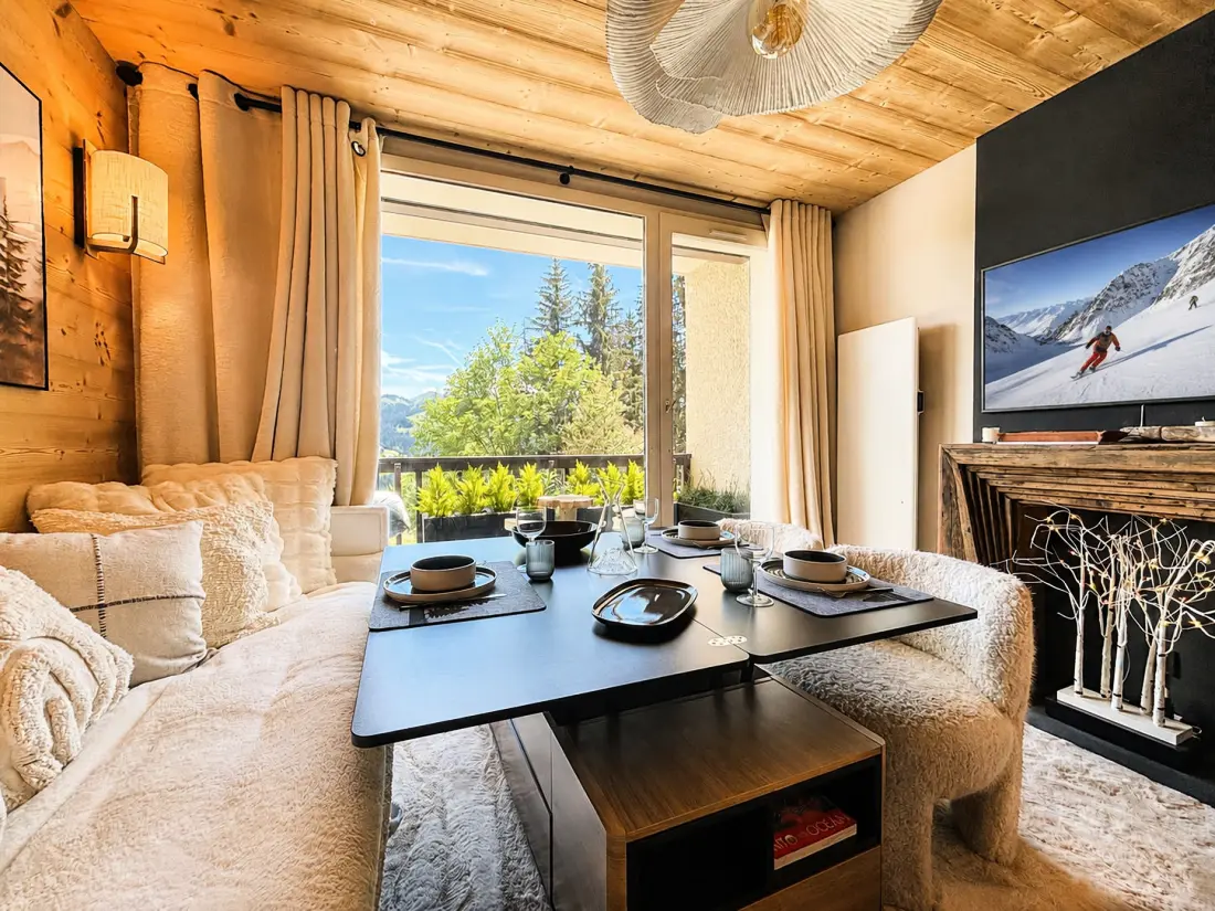 Le Reguet Residence