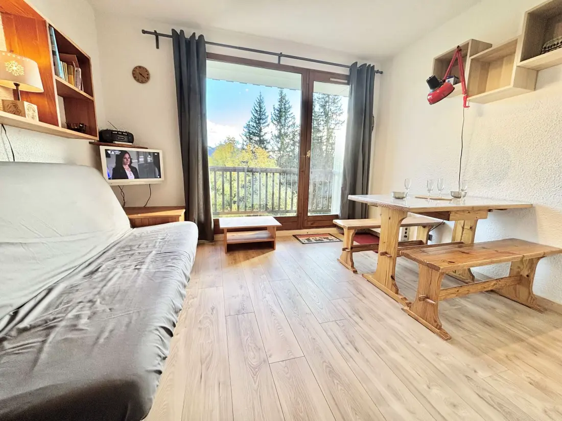 Le Reguet Residence