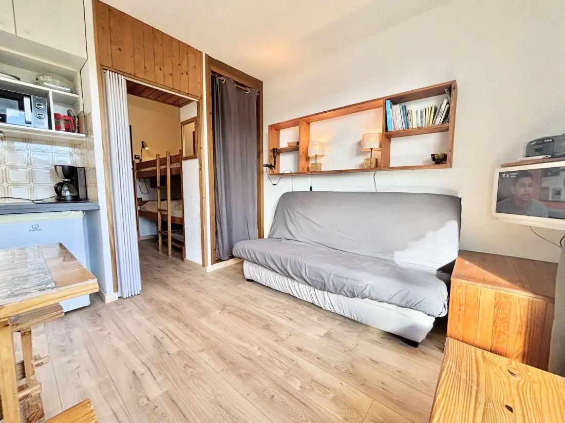 Le Reguet Residence