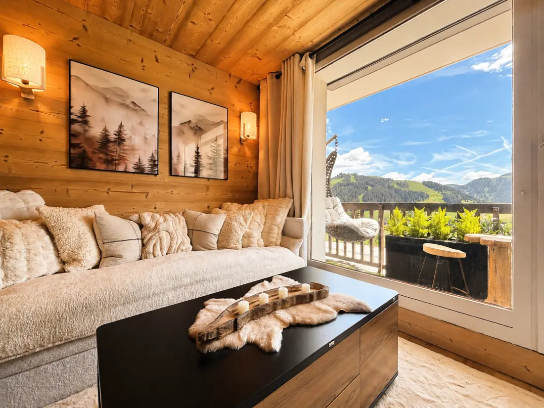 Le Reguet Residence