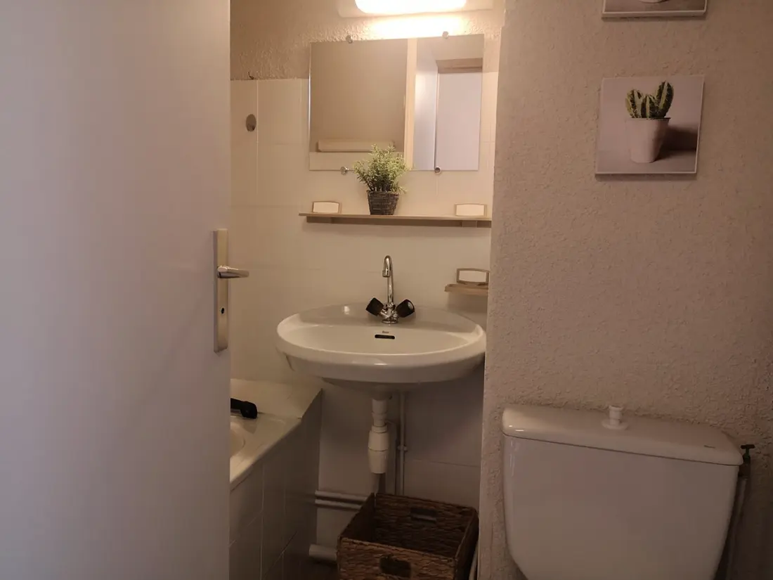 Le Reguet Residence
