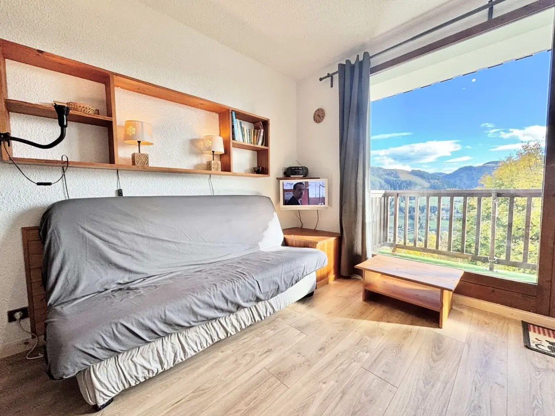 Le Reguet Residence