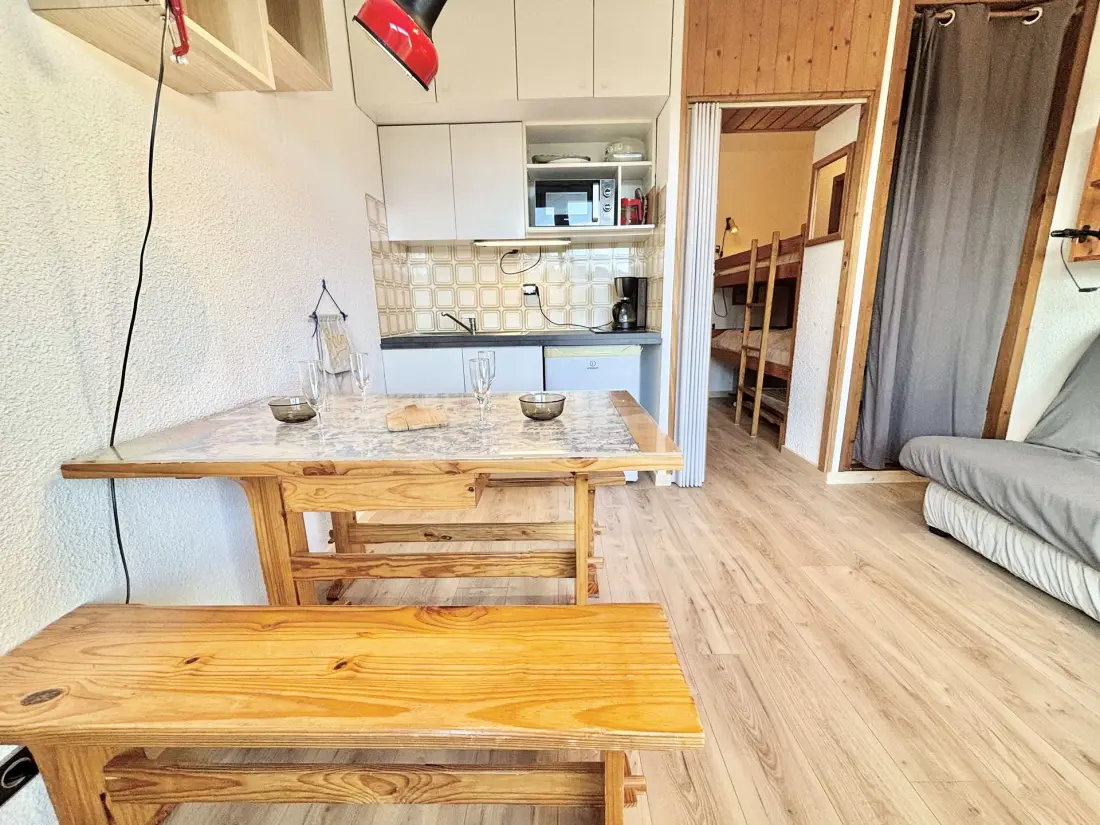 Le Reguet Residence