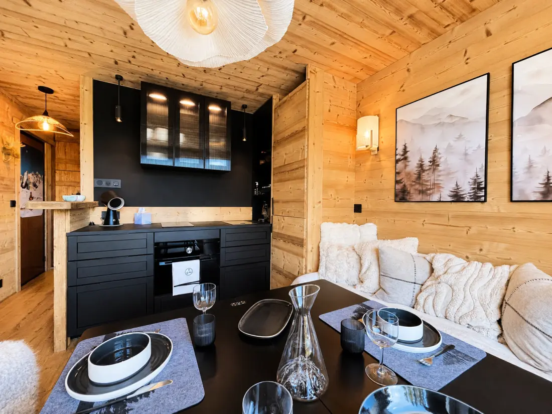 Le Reguet Residence