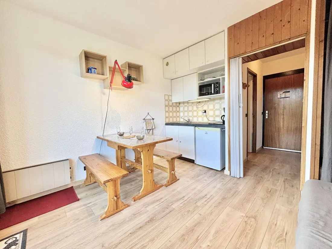 Le Reguet Residence