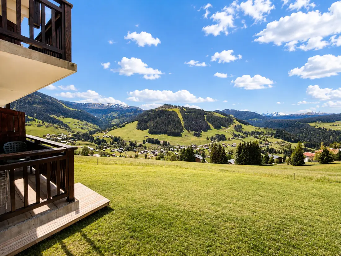 Perce Snow Residence