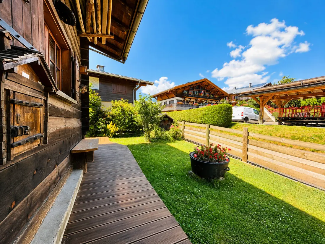 Tavaillon Residence