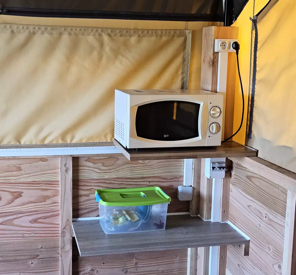 Camping Le Pont d'Yeu 3 Stars★★★