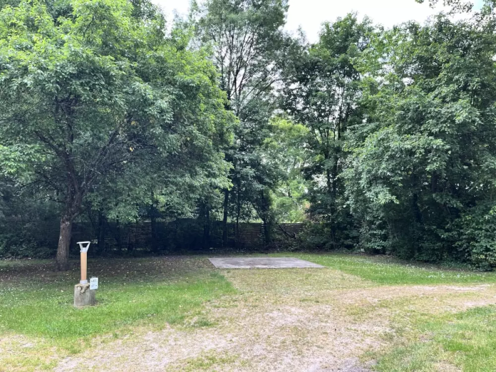 Campsite L 'Etang de Sologne - Nie.