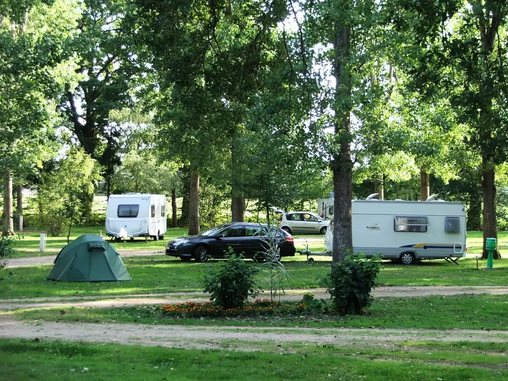 Campsite L 'Etang de Sologne - Nie.