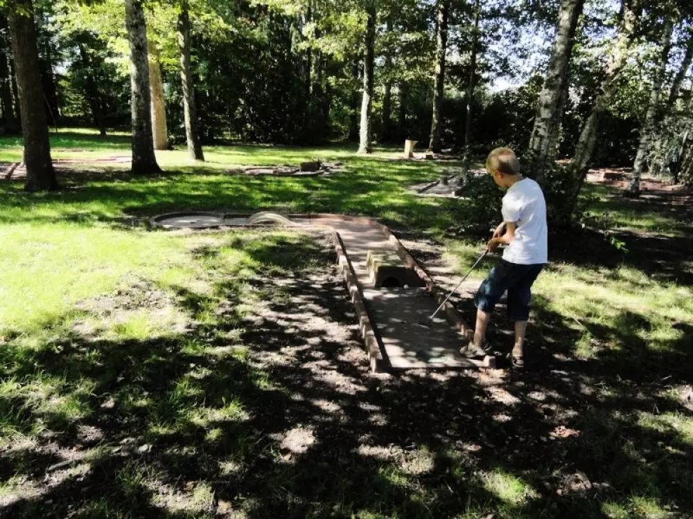 Campsite L 'Etang de Sologne - Nie.