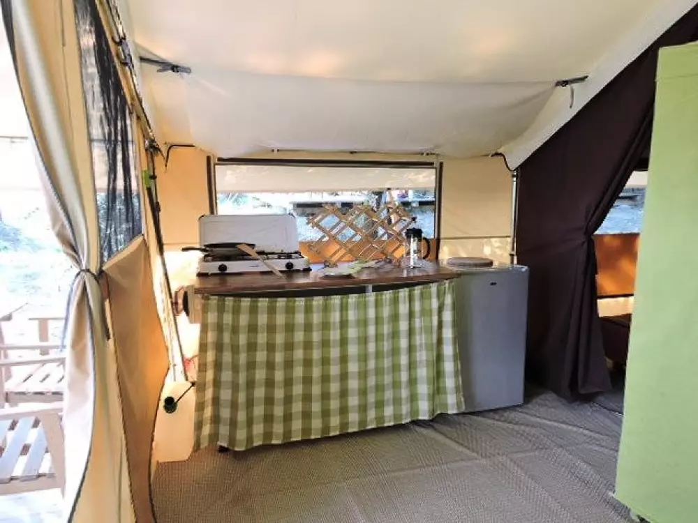 Camping Les Terrasses Provençales 5 Sterren★★★★★