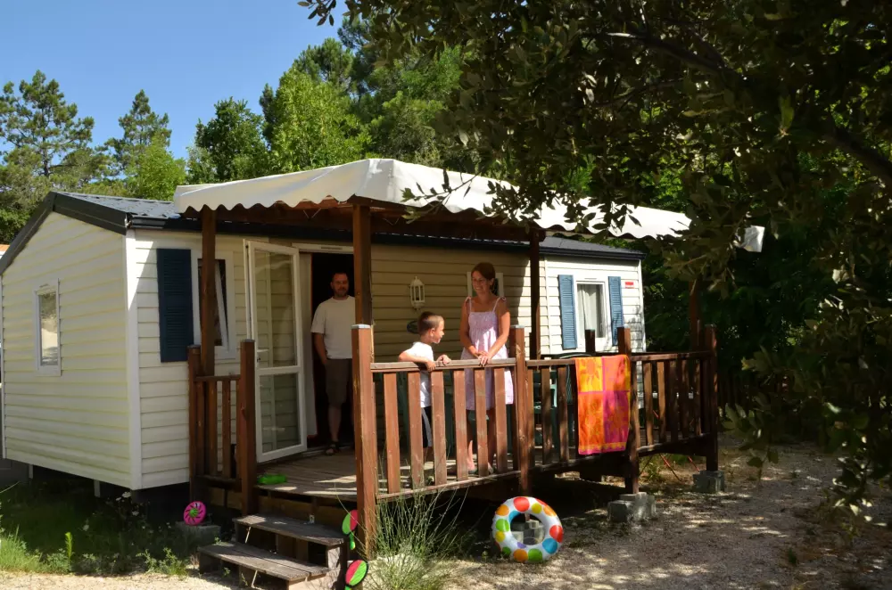 Camping Les Terrasses Provençales 5 Sterren★★★★★