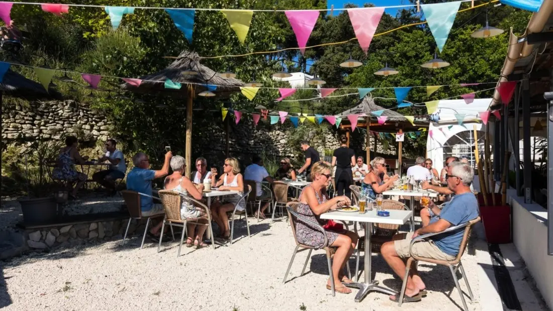 Camping Les Terrasses Provençales 5 Sterren★★★★★