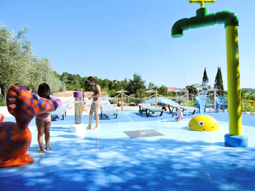 Camping Les Terrasses Provençales 5 Sterren★★★★★