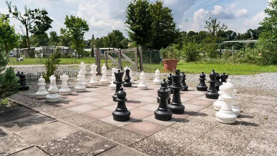 Camping am Hirschfeldsee - Sperrfechter Freizeitpark 3 Gwiazdy★★★
