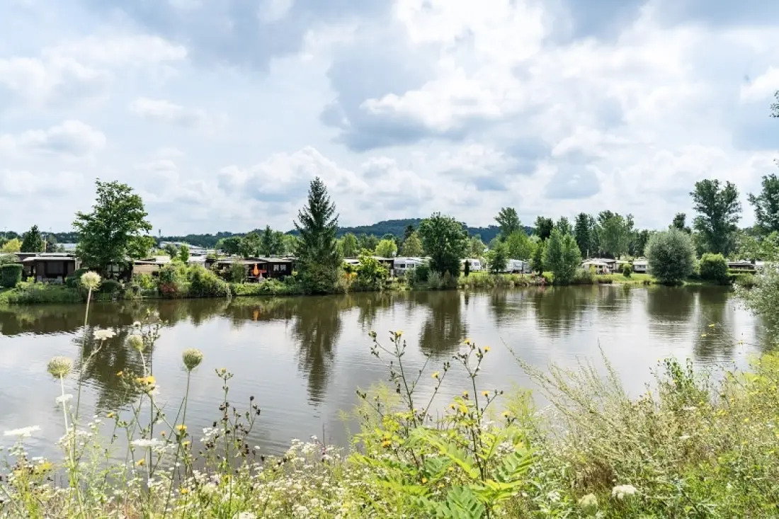 Camping am Hirschfeldsee - Sperrfechter Freizeitpark 3 Gwiazdy★★★