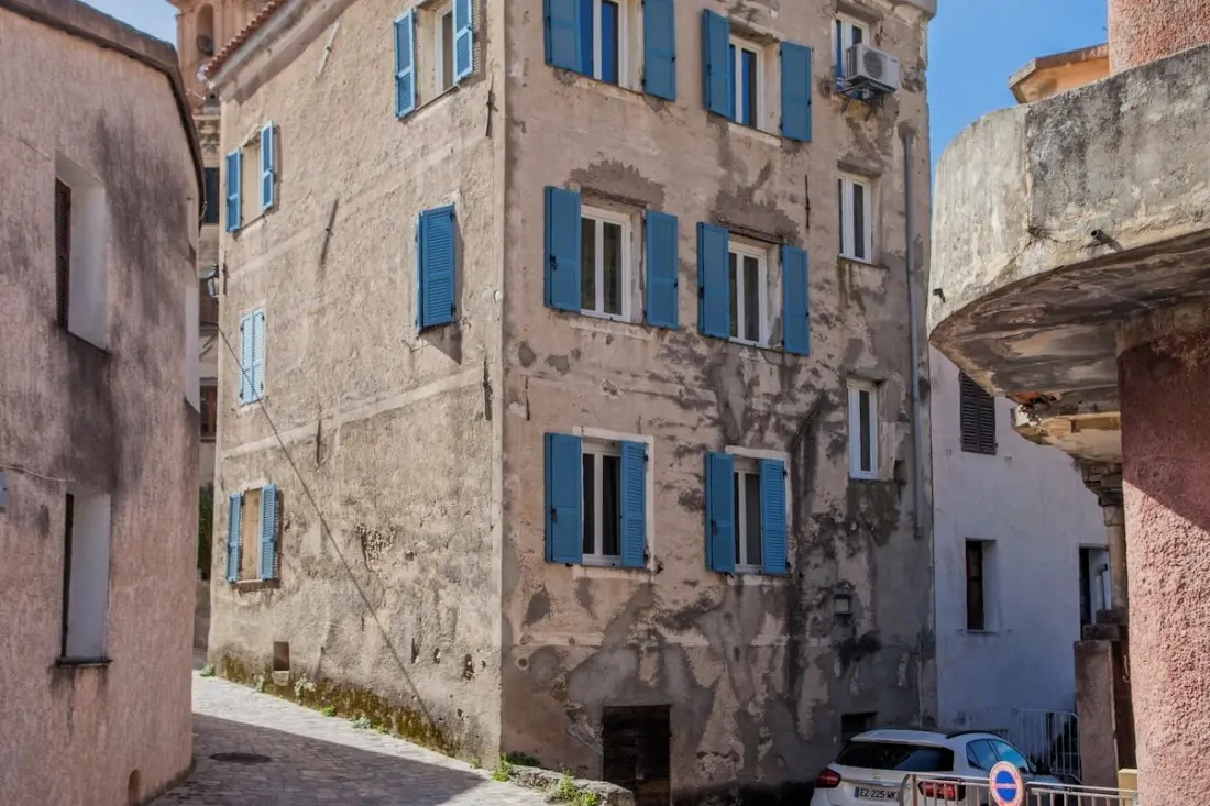 Casa Torra.