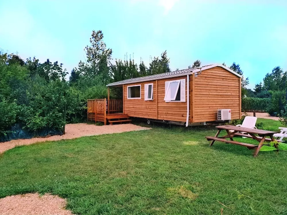 Kempingi Ferme Pedagogique de Prunay 4 Gwiazdy★★★★ 4 Gwiazdy★★★★ 4 Gwiazdy★★★★ 4 Gwiazdy★★★★