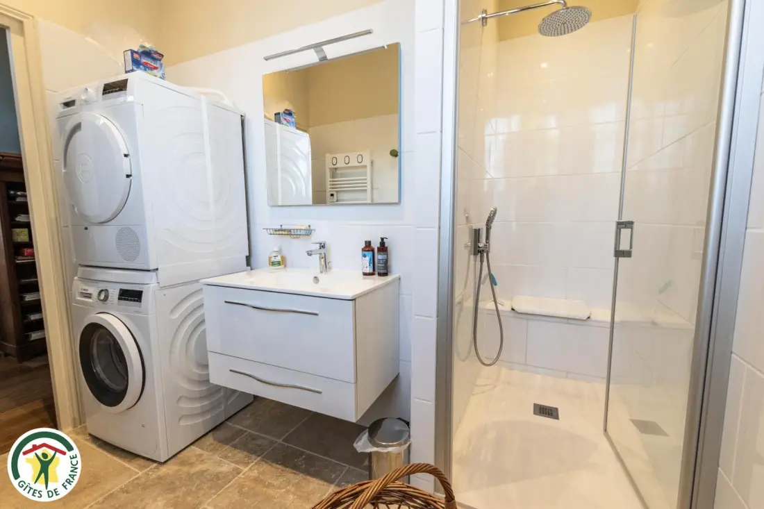Gîte de France A kolostor 3 füle