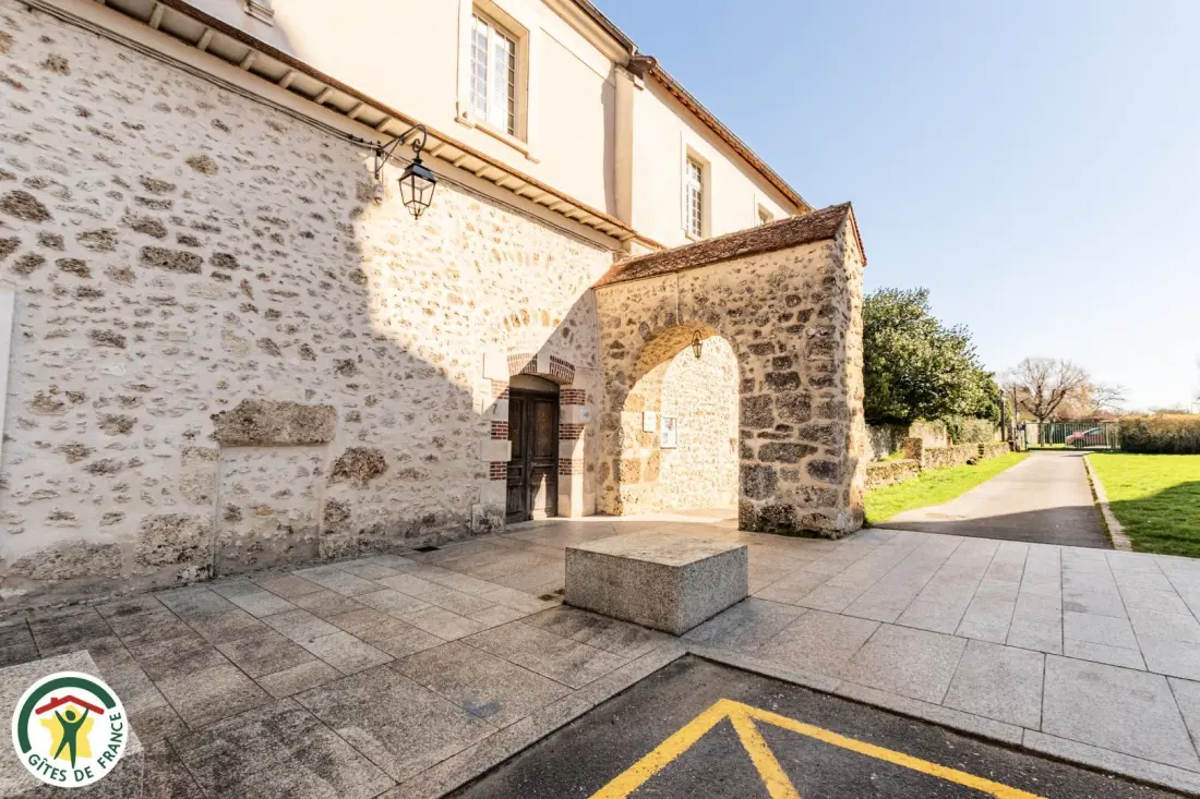 Gîte de France A kolostor 3 füle