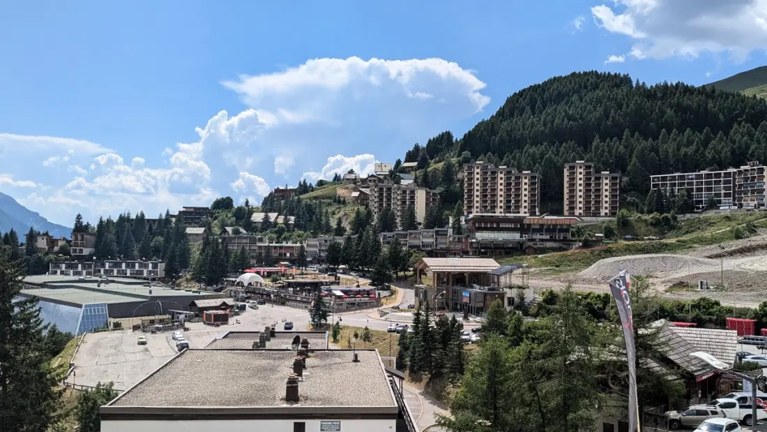 Residence Rond-point-pistes I
