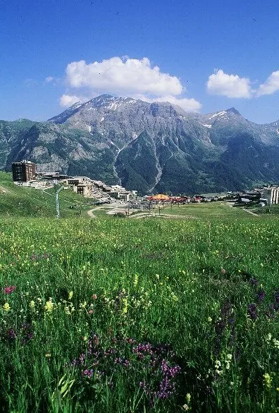 Residence Rond-point-pistes I
