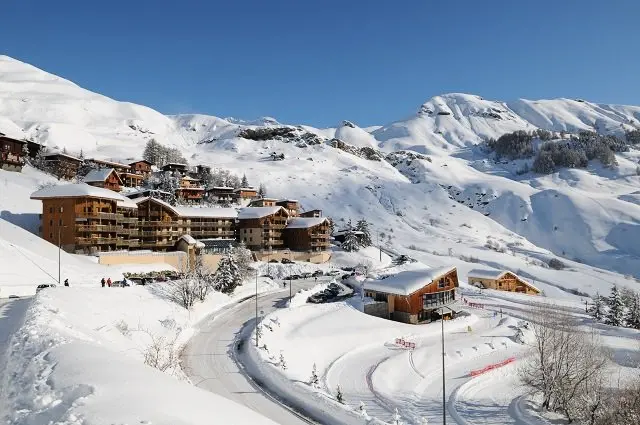 Residence Rond-point-pistes I