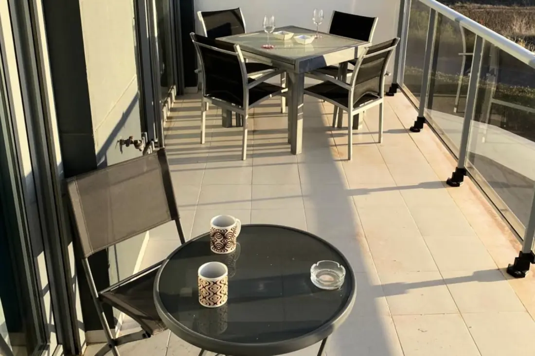 Modern apartman Medence, Terrace és Szolárium felszerelt