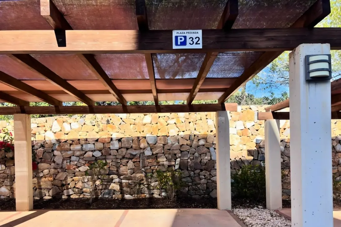 Prémium apartman Las Colinas · Golf, úszómedence és terasz