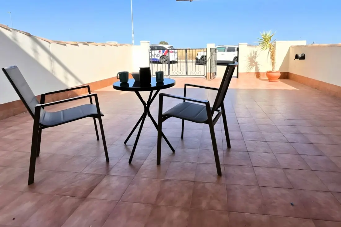Nap, Golf és úszómedence: A Villa Ideal az ünnepekre!