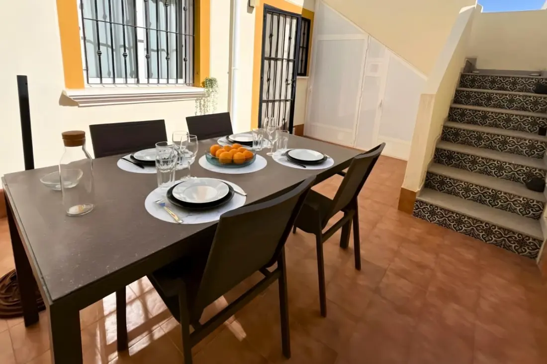 Nap, Golf és úszómedence: A Villa Ideal az ünnepekre!