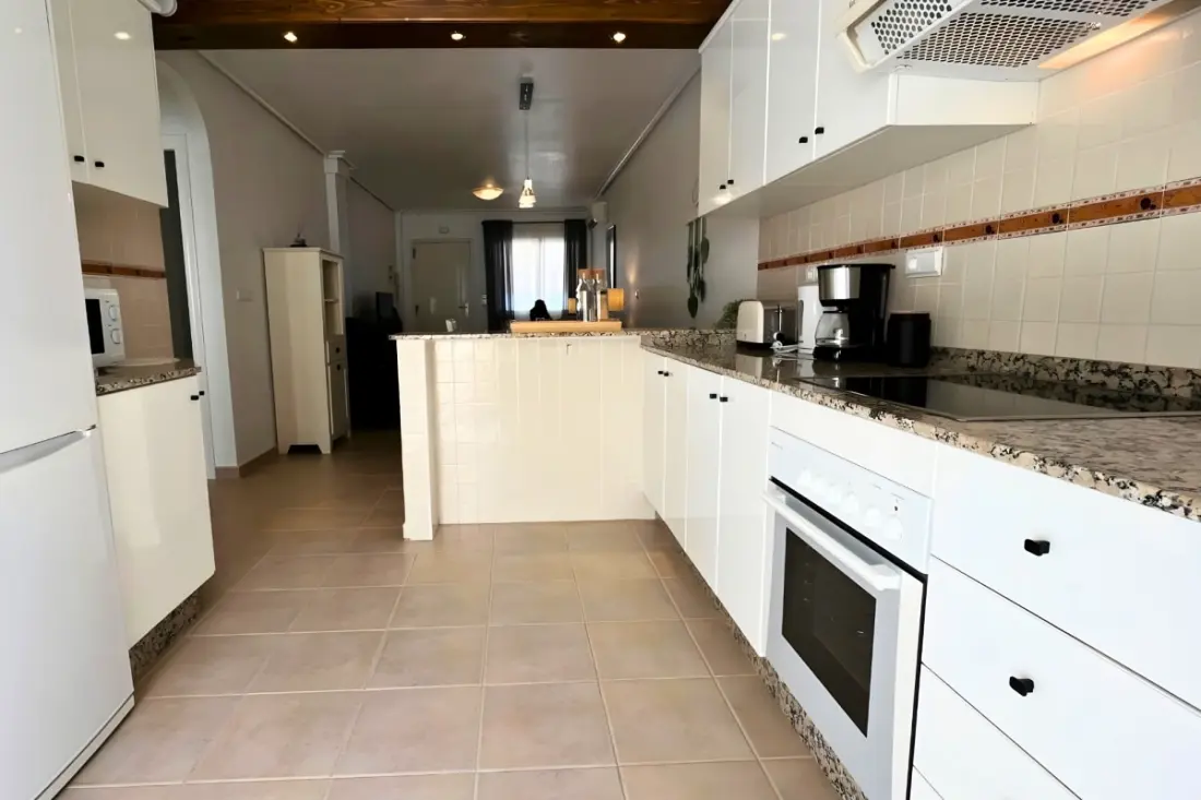 Nap, Golf és úszómedence: A Villa Ideal az ünnepekre!