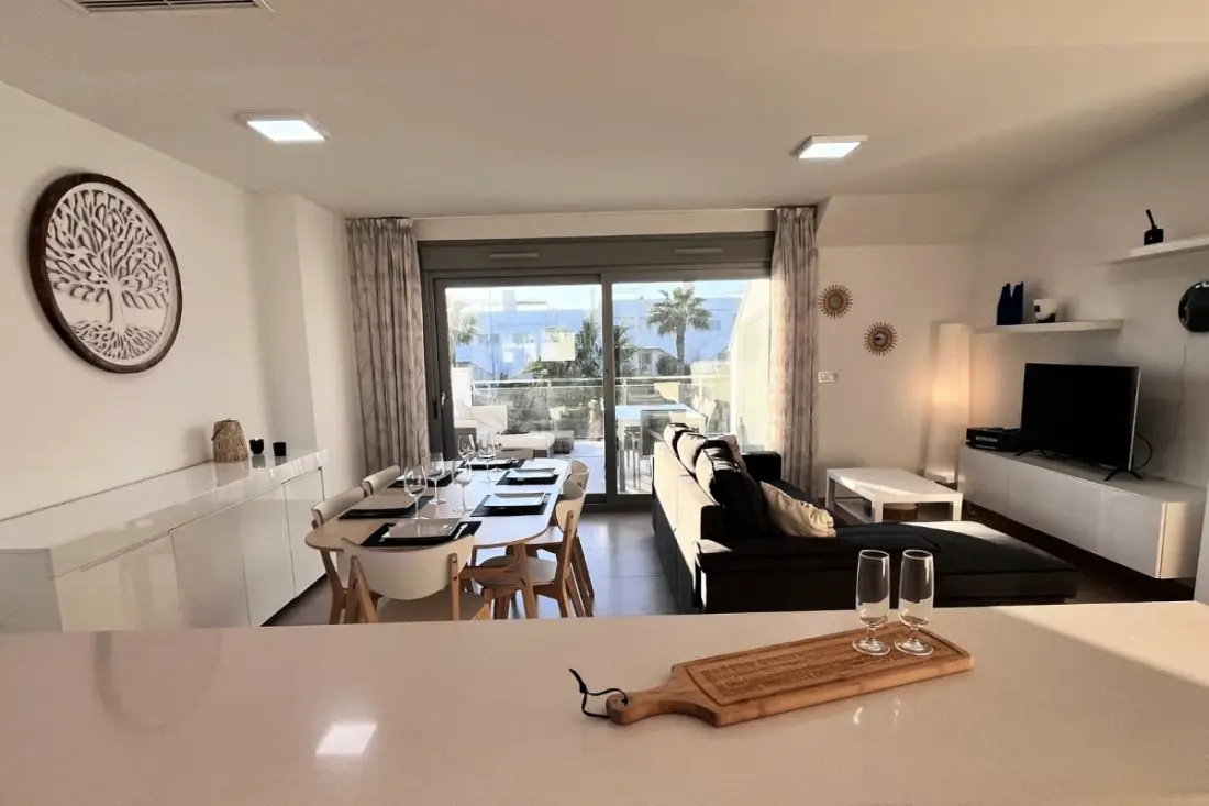 Apartman Golf Vistabella terasz és úszómedence