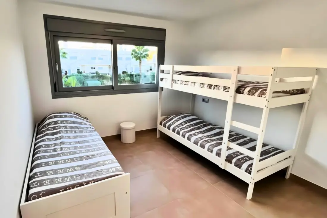 Apartman Golf Vistabella terasz és úszómedence