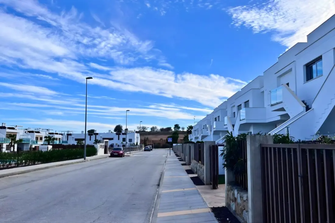 Apartman Golf Vistabella terasz és úszómedence