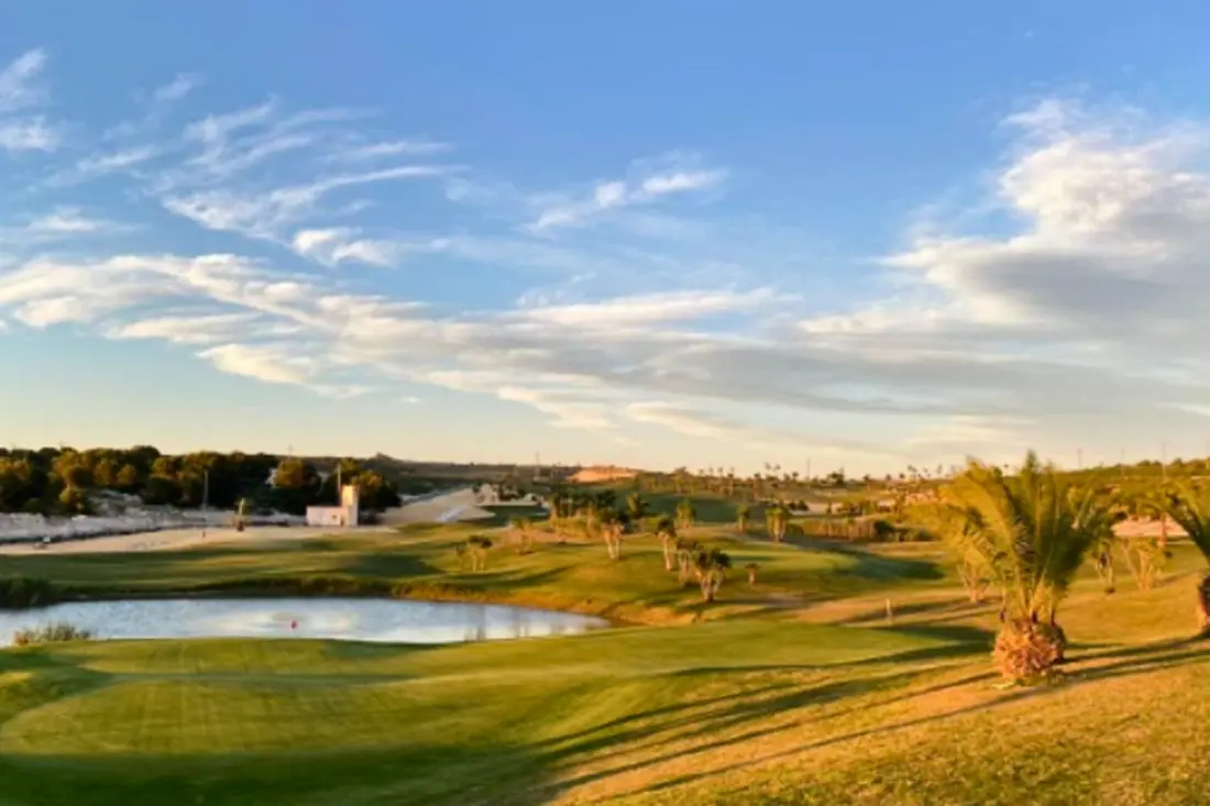 Villa Jakuzzival, Golf Vistabella