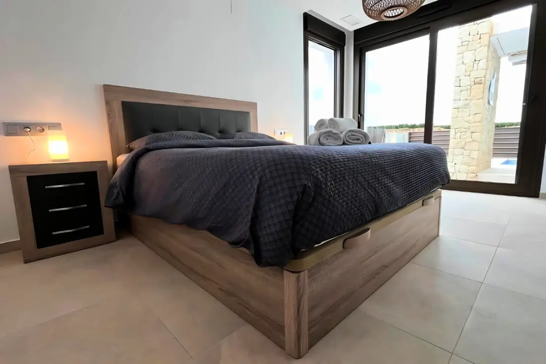 Modern Villa magán medencével a Golf Vistabella-ban