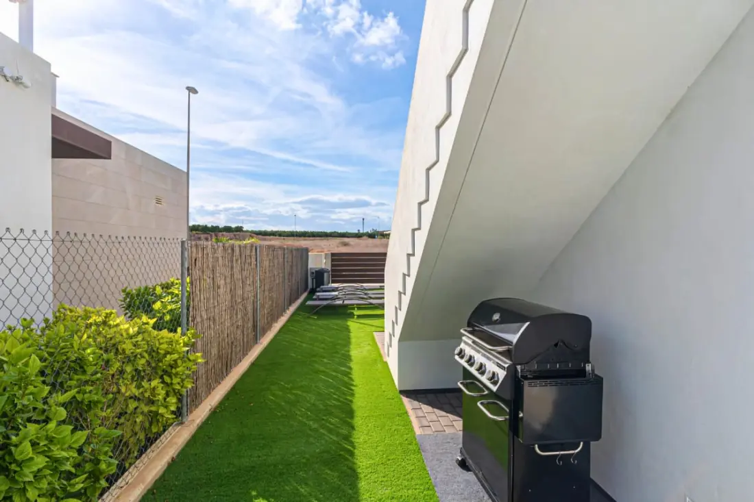 Modern Villa magán medencével a Golf Vistabella-ban