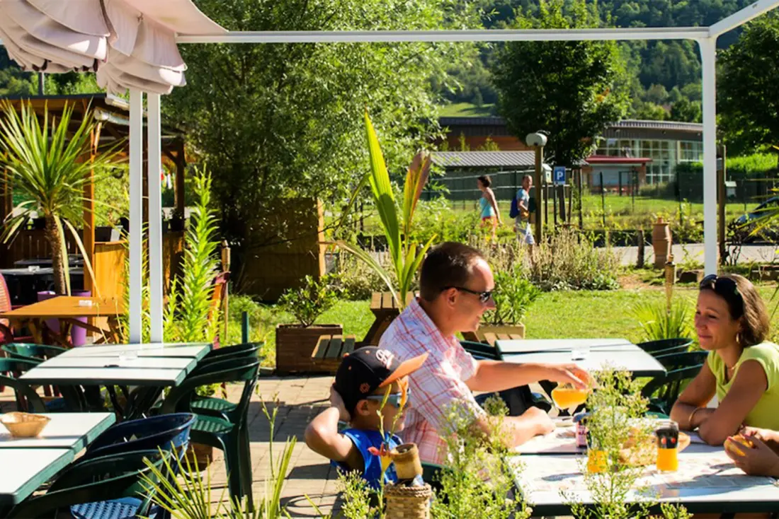 Camping Ecologique la Roche d'Ully4 Sterren★★★★