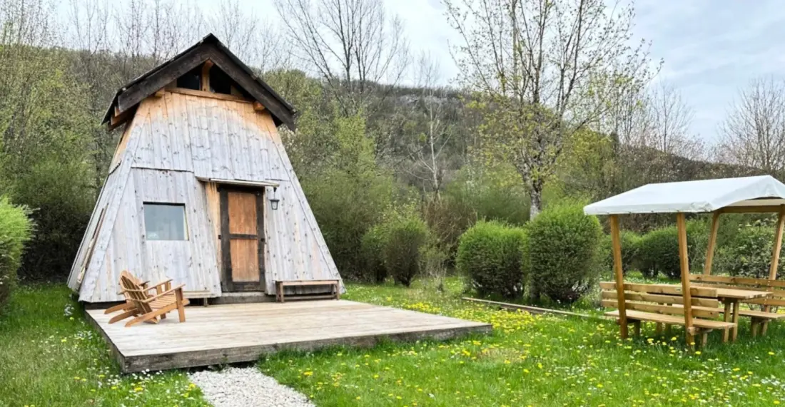 Camping Ecologique la Roche d'Ully4 Sterren★★★★