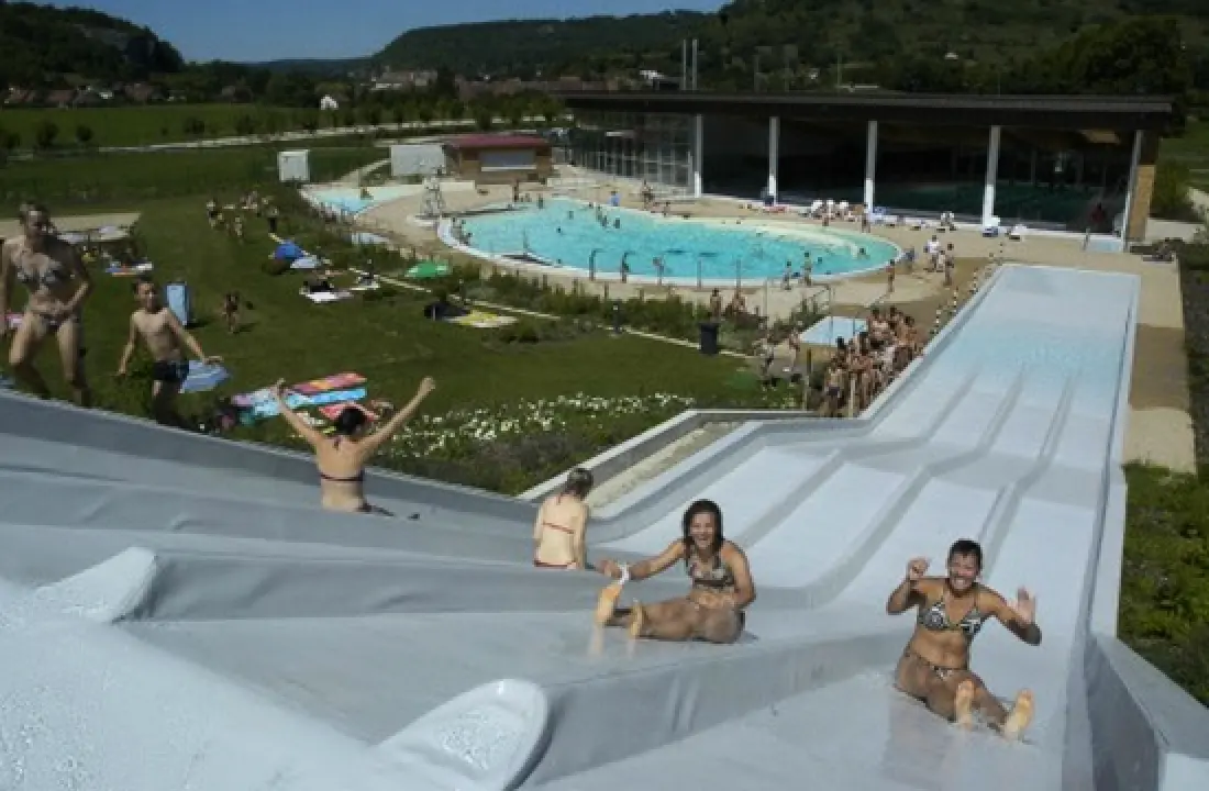 Camping Ecologique la Roche d'Ully4 Sterren★★★★