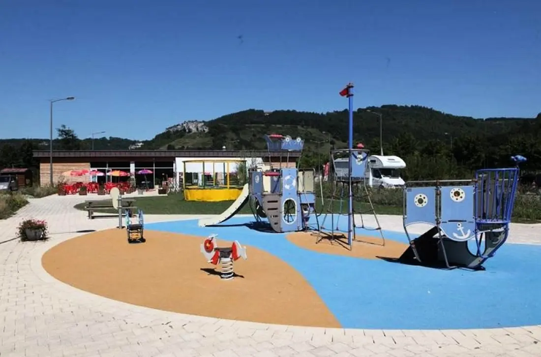 Camping Ecologique la Roche d'Ully4 Sterren★★★★