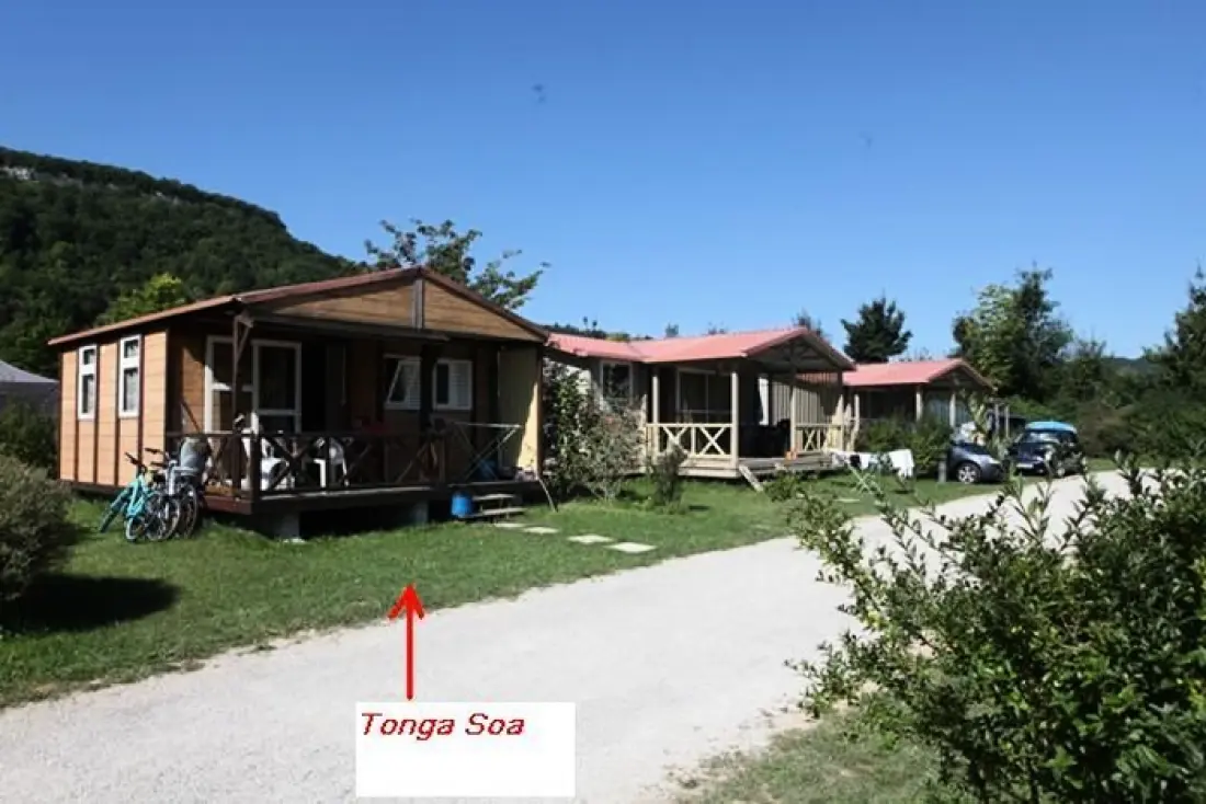 Camping Ecologique la Roche d'Ully4 Sterren★★★★